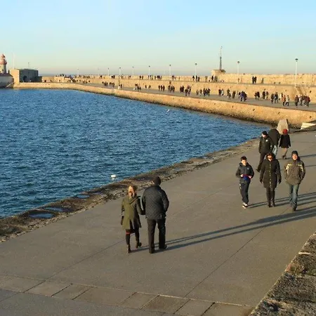 Dun Laoghaire Coastal Retreat & Hidden Getaway