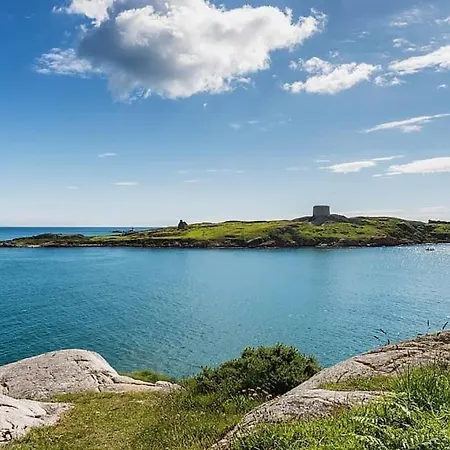 Dun Laoghaire Coastal Retreat & Hidden Getaway