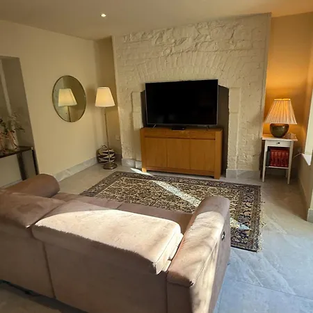 Dun Laoghaire Coastal Retreat & Hidden Getaway دبلن